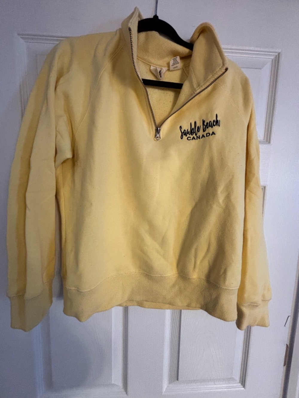 Yellow Half-Zip Pullover Sweatshirt with Sauble Beach Canada Embroidery M